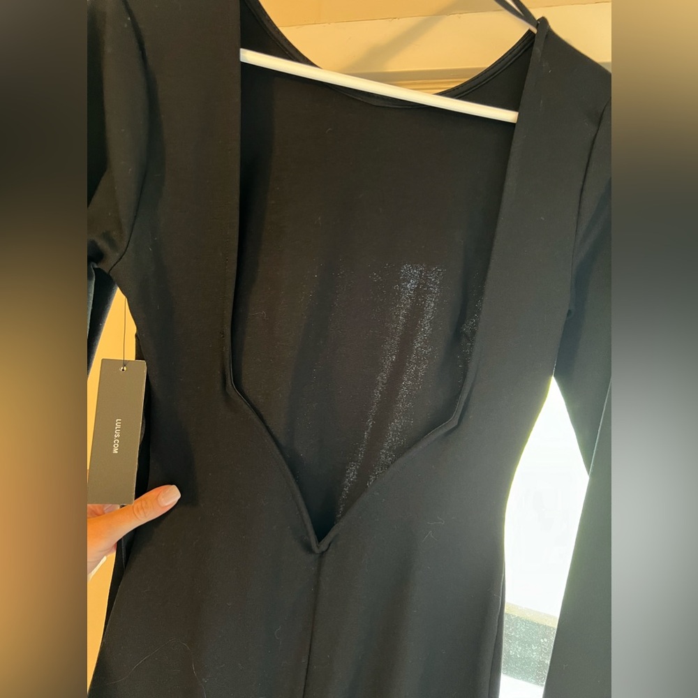 Lulu’s Black Midi Dress
